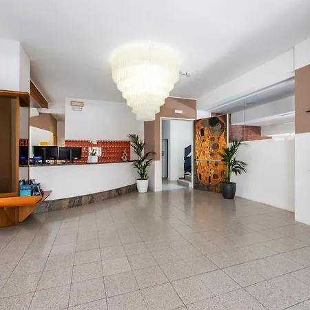 Hotel La Siesta