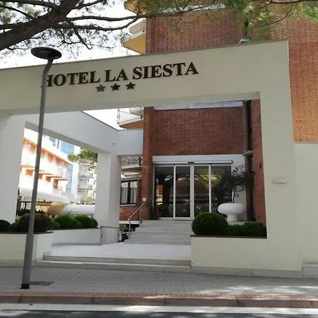 Hotel La Siesta 3*